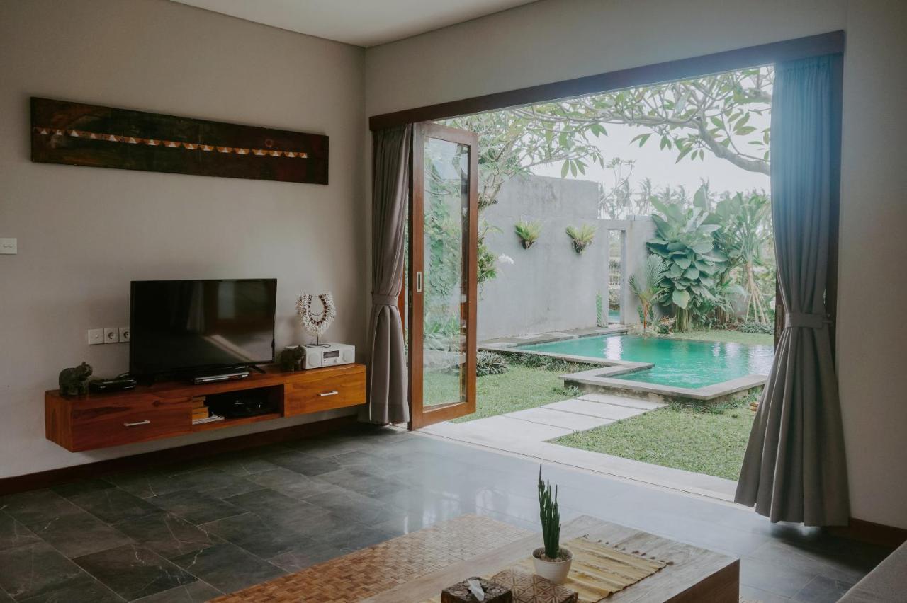 Anggira Villa Ubud Экстерьер фото